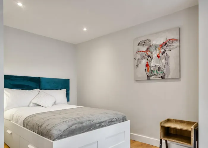 City Apartment Zone 2